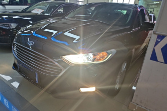 福特 蒙迪欧 2018款 EcoBoost 180 智控时尚型 国VI