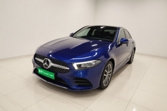 奔驰A级 2021款 A 200 L 运动轿车时尚型