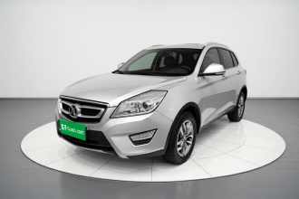 北京汽车 绅宝X65 2015款 2.0T 自动精英型