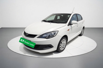 奇瑞 风云2 2013款 两厢 1.5L 手动锐意版