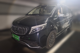 奔驰V级 2018款 V 260 L 尊贵加长版 国VI