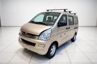 五菱汽车 五菱荣光 2021款 1.2L S 基本型7座LSI