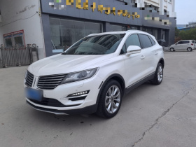 林肯MKC 2018款 2.0T 四驱尊雅版