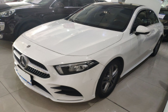 奔驰A级 2020款 改款二 A 180 L 运动轿车