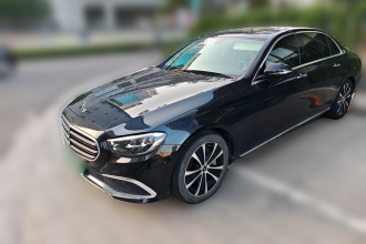 奔驰E级新能源 2022款 E 350 e L 插电式混合动力轿车