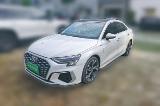 奥迪A3 2022款 A3L Limousine 35 TFSI 时尚运动型