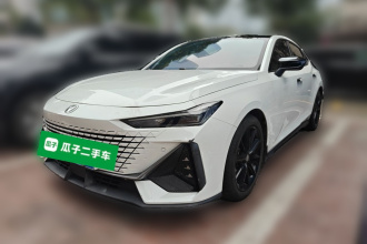 长安UNI-V 2022款 1.5T 尊贵型