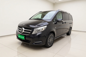 奔驰V级 2018款 V 260 L 尊贵加长版 国VI