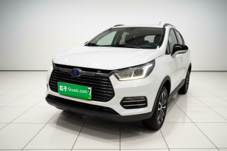 比亚迪 元新能源 2018款 EV360 智联炫酷型