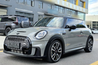 MINI 2022款 2.0T COOPER S 赛车手