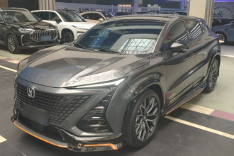 长安UNI-T 2022款 1.5T 运动版 尊贵型