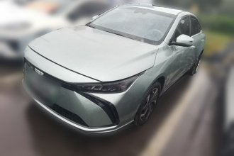 吉利几何G6 2024款 500KM 尊贵型