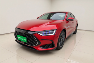 比亚迪 汉 2022款 DM-i 121KM 尊享型
