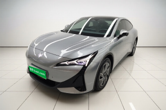 ARCFOX极狐 极狐 阿尔法S5 2024款 560PRO 185kW