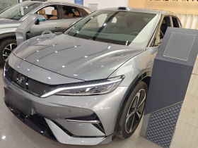 比亚迪 宋L EV 2025款 662km 卓越智驾型