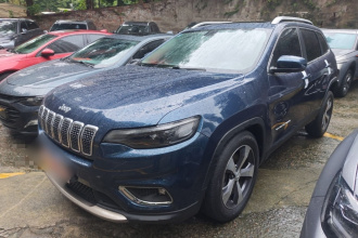 Jeep 自由光 2019款 2.0T 两驱智享版 国VI