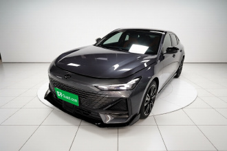 长安UNI-V 2023款 1.5T 运动版