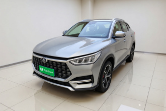 比亚迪 宋PLUS 2020款 1.5T 自动旗舰型