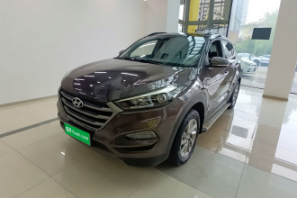 现代 途胜 2015款 1.6T 双离合两驱智能型