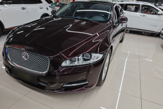 捷豹XJ 2015款 XJL 2.0T 两驱典雅商务版