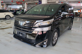 丰田 威尔法 2023款 皇冠 双擎 2.5L HV豪华版