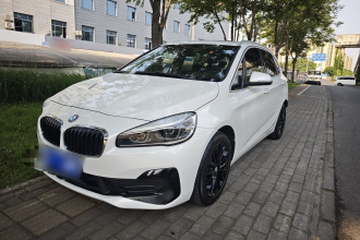 宝马2系旅行车 2018款 218i 领先型