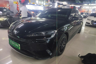 比亚迪 海豹 2023款 DM-i 1.5T 121km 尊荣型