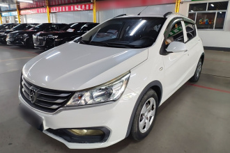 宝骏310 2016款 1.2L 手动舒适型