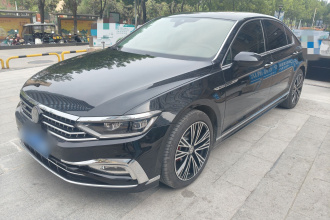 大众 迈腾 2023款 200万辆纪念版 330TSI DSG豪华型