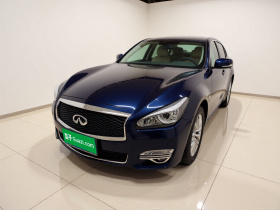 英菲尼迪Q70 2019款 Q70L 2.0T 精英版 PLUS