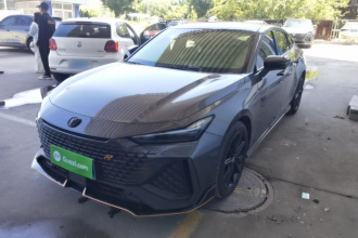 长安UNI-V 2022款 2.0T 领速版