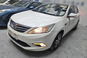 长安 逸动 2015款 1.6L 手动豪华型 国V