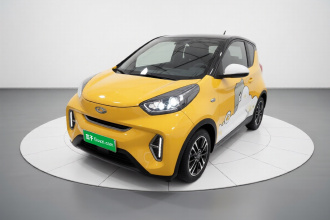 奇瑞QQ 小蚂蚁 2022款 甜粉款 半糖版 磷酸铁锂 30kW 301km