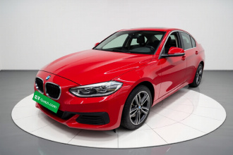 宝马1系 2020款 120i 时尚型