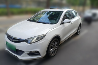 长安 逸动 2016款 XT 1.6L 自动俊酷型