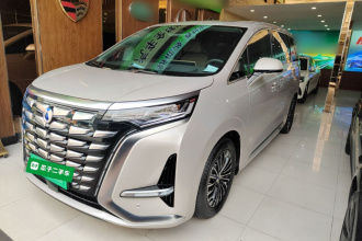 腾势D9 2022款 DM-i 970 四驱尊荣型