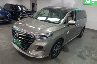 荣威iMAX8新能源 2025款 1.5T DMH 陆尊奢享版