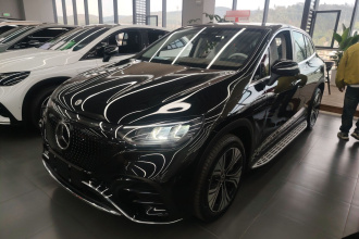 奔驰EQE SUV 2024款 500 4MATIC 豪华版