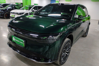 极氪7X 2025款 100kWh 长续航四驱智驾版