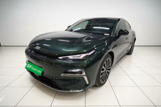 吉利银河 银河星耀8 2025款 130km EM-P 星舰版