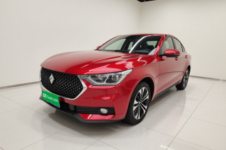 宝骏RC-6 2019款 1.5T CVT 24小时在线尊贵型