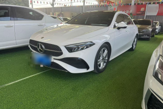 奔驰A级 2023款 A 180 L