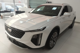 凯迪拉克GT4 2023款 25T 豪华型