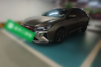 东风风神 奕炫MAX 2021款 1.5T 超炫潮爸版