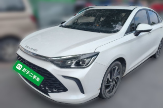 北京汽车 北京U5 PLUS 2021款 1.5L CVT豪华版