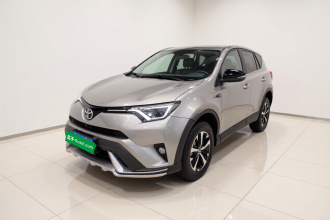 丰田 RAV4荣放 2018款 2.0L CVT两驱风尚X版