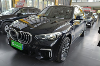 宝马X5 2022款 改款 xDrive 30Li M运动套装