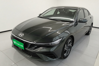 现代 伊兰特 2023款 1.5L CVT LUX尊贵版