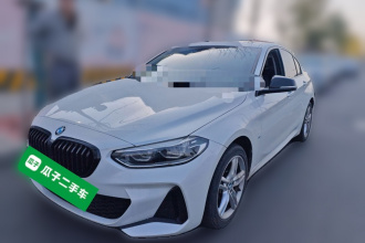 宝马1系 2021款 改款 120i M运动曜夜版