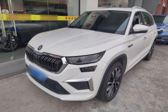 斯柯达 柯迪亚克 2023款 改款 TSI330 5座两驱奢享版